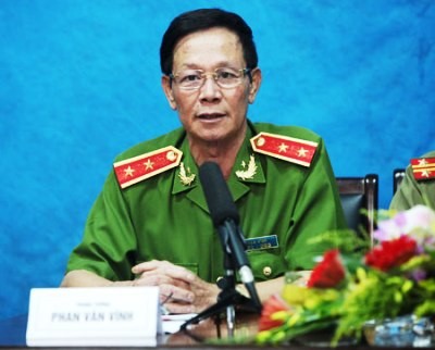 Trung tướng Phan Văn Vĩnh tại buổi giao lưu với Báo Công an nhân dân (Ảnh: CAO)