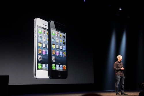 Không giống như thời Steve Jobs, iPhone 5 chưa khiến cho các 'fan' cảm thấy ngạc nhiên