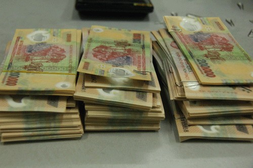 Tiền giả bị phát hiện thu giữ